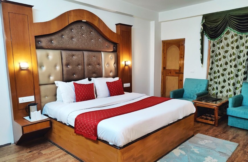 Hotel Surya International Manali